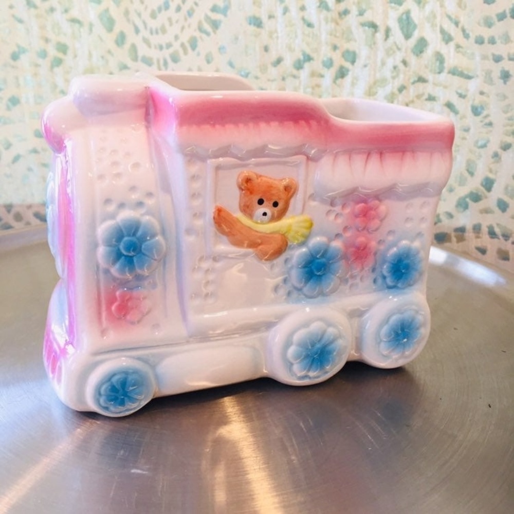 Vintage Ceramic Train Planter Teddy Bear Baby pink blue white - Picture 6 of 6